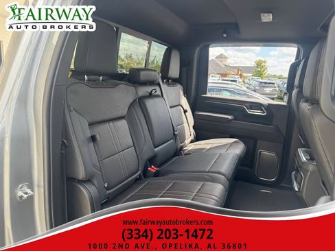 Used 2025 Chevrolet Silverado 2500 High Country w/ High Country Premium Package image 13