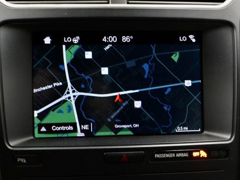 Certified 2019 Ford Explorer XLT w/ Equipment Group 202A AWD/4WD image 3