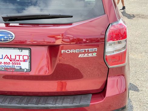 Used 2015 Subaru Forester 2.5i Premium w/ All-Weather Package AWD/4WD image 76