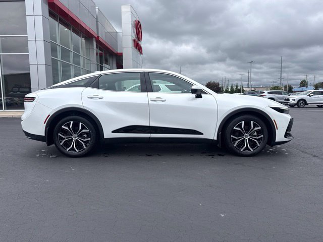 Certified 2024 Toyota Crown AWD/4WD image 8