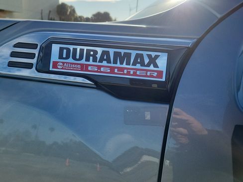 Used 2025 GMC Sierra 3500 Denali w/ Denali Reserve Package image 11