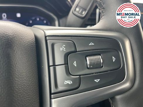Used 2023 Chevrolet Silverado 1500 LT AWD/4WD image 16