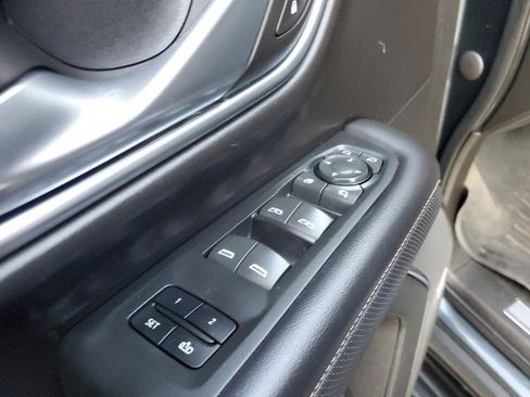 Used 2021 GMC Yukon SLT w/ SLT Premium Package image 72