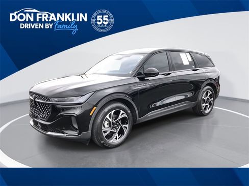 Used 2025 Lincoln Nautilus Premier w/ Jet Appearance Package image 1