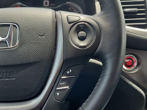 Certified 2019 Honda Ridgeline RTL-T image 31