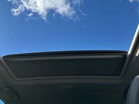 Used 2023 Subaru Forester Limited image 45