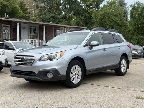 Used 2015 Subaru Outback 2.5i Premium w/ Popular Package #3 AWD/4WD image 3