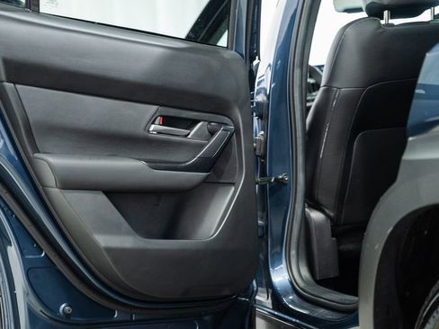 Used 2025 MAZDA CX-50 AWD 2.5 S w/ Premium Package image 42