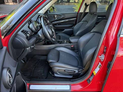 Used 2019 MINI Cooper Clubman S image 13