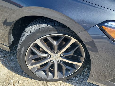 Used 2022 Honda Civic Touring image 8