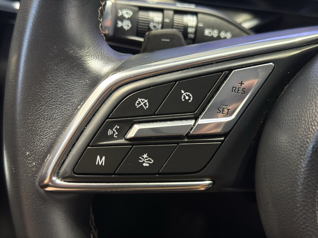 Used 2024 Buick Envision Preferred AWD/4WD image 24