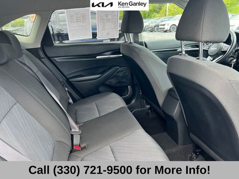 Certified 2022 Kia Seltos LX AWD/4WD image 54