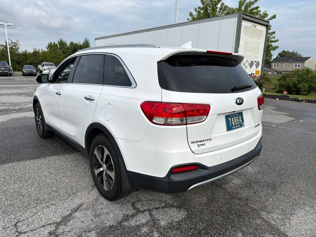 Used 2017 Kia Sorento EX AWD/4WD image 6