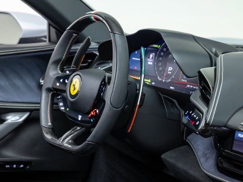 Used 2024 Ferrari SF90 Spider image 69