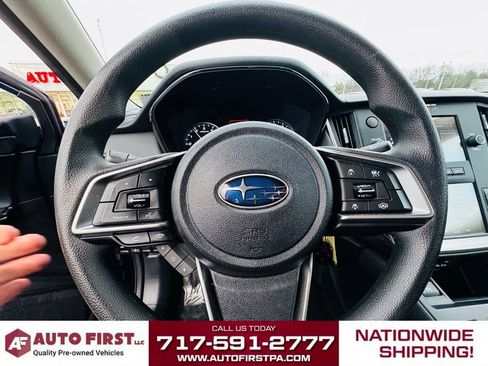 Used 2022 Subaru Legacy image 11