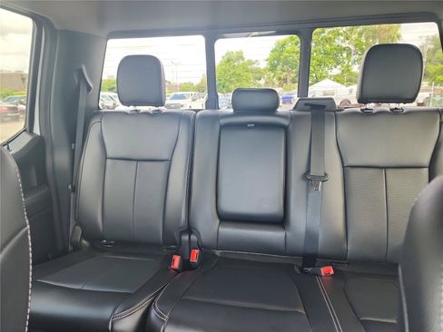 Used 2021 Ford F250 Lariat w/ Lariat Ultimate Package AWD/4WD image 16