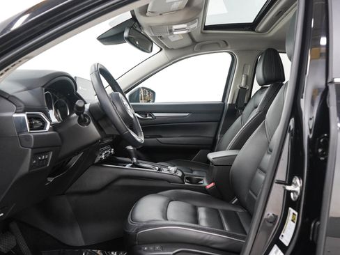 Used 2025 MAZDA CX-5 AWD 2.5 S w/ Preferred Package image 23