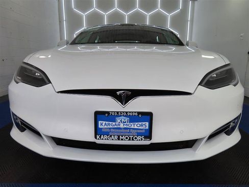 Used 2018 Tesla Model S 100D AWD/4WD image 4