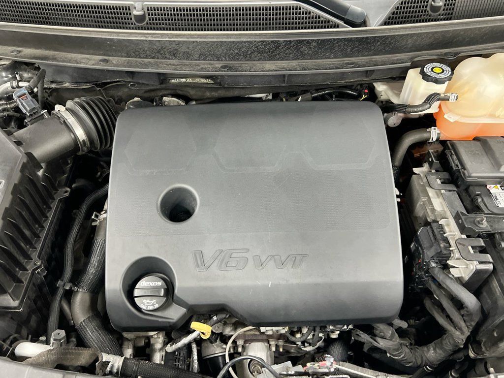 Used 2020 Buick Enclave Essence w/ LPO, Floor Liner Package FWD image 26