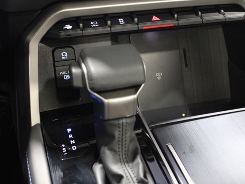 Used 2026 Toyota Sequoia Platinum image 22