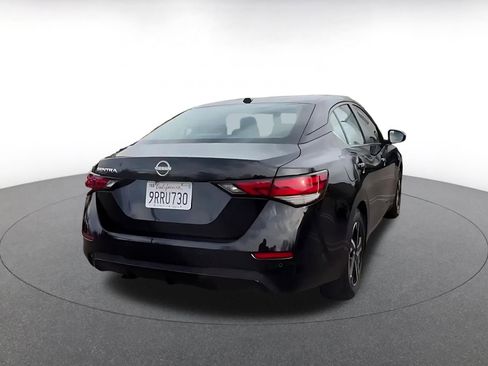 Used 2025 Nissan Sentra SV image 14