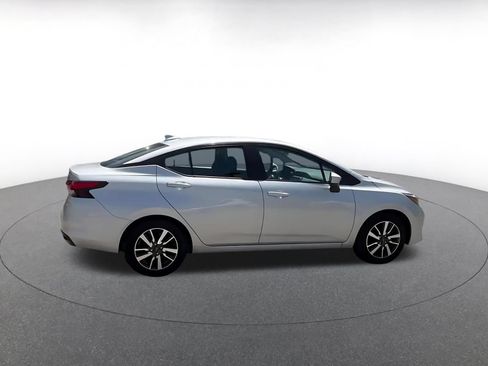Used 2025 Nissan Versa SV FWD image 12