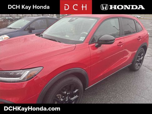 Used 2023 Honda HR-V Sport image 1