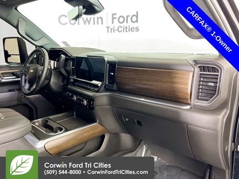Used 2024 Chevrolet Silverado 2500 High Country w/ High Country Premium Package AWD/4WD image 32