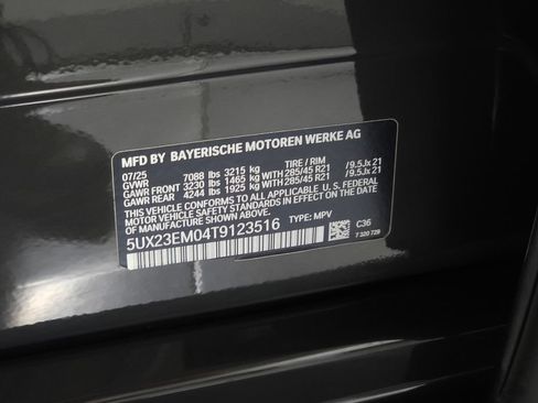 Used 2026 BMW X7 xDrive40i w/ Premium Package AWD/4WD image 42