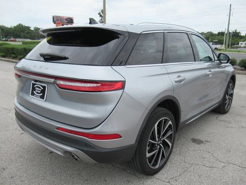 Used 2023 Lincoln Corsair Reserve FWD image 7