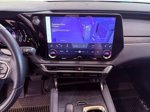 Certified 2023 Lexus RX 350 Premium w/ Accessory Package image 24