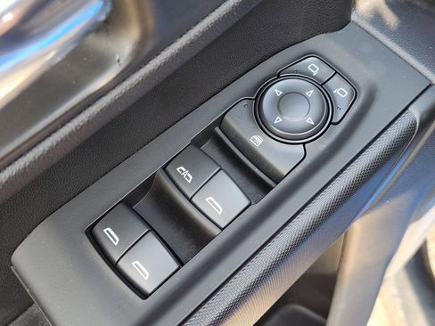 Used 2026 Chevrolet Silverado 1500 Custom w/ Turbomax Blackout Package AWD/4WD image 32