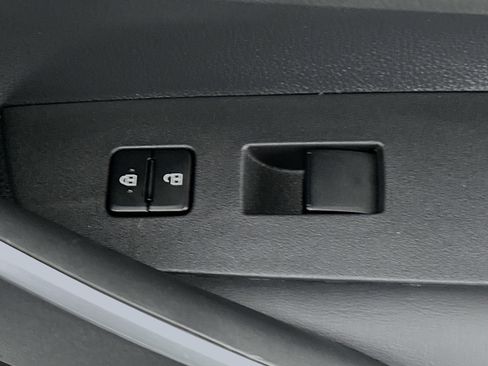 Used 2023 Toyota Corolla SE FWD image 29