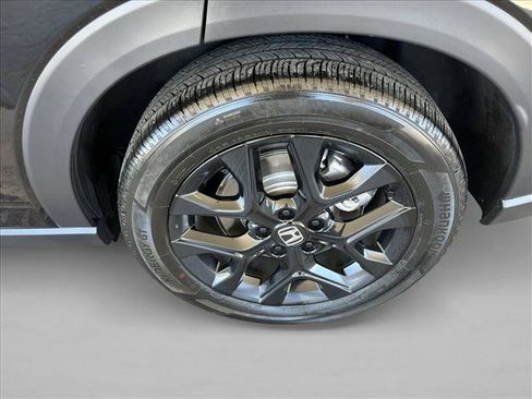Used 2025 Honda HR-V Sport image 23