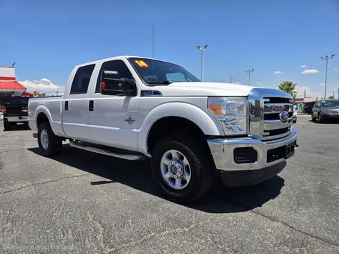 Used 2014 Ford F250 XLT AWD/4WD image 4