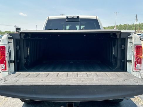 Used 2017 RAM 2500 Longhorn w/ Convenience Group RWD image 15