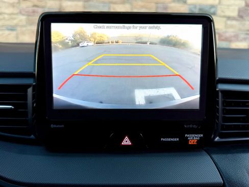 Used 2021 Hyundai Veloster N image 15