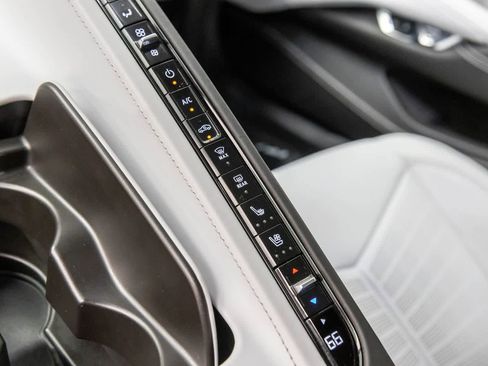 Used 2024 Chevrolet Corvette Z06 RWD image 39