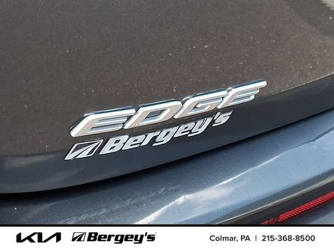 Used 2017 Ford Edge SEL w/ Equipment Group 201A AWD/4WD image 33