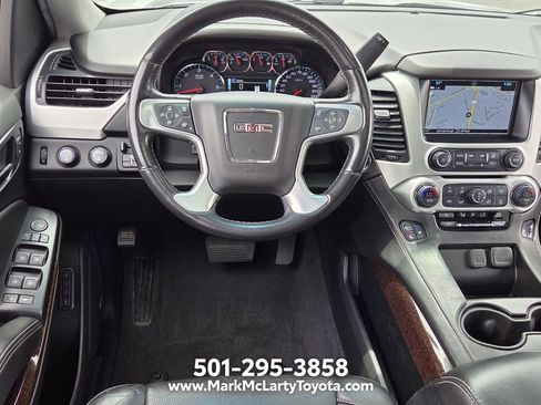 Used 2019 GMC Yukon SLT w/ Premium Edition AWD/4WD image 11