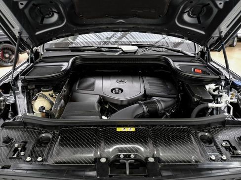 Used 2025 Mercedes-Benz GLE 350 4MATIC w/ AMG Line Exterior image 48