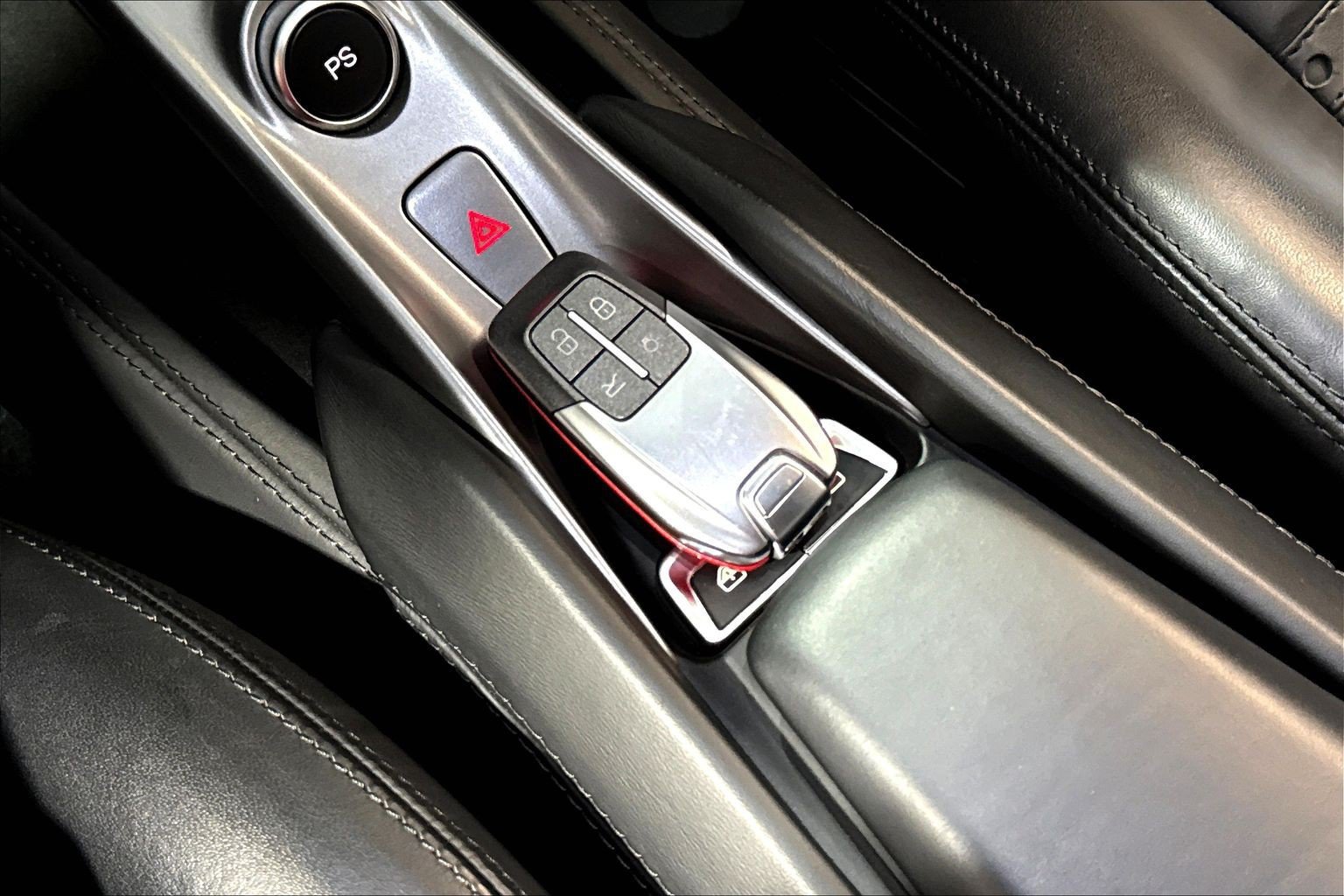Used 2020 Ferrari F8 Tributo RWD image 29