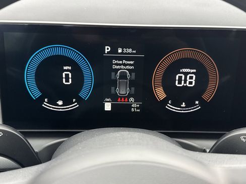 New 2026 Hyundai Tucson SE image 17