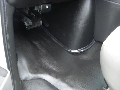 Used 2021 Chevrolet Express 2500 RWD image 37