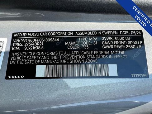 Used 2025 Volvo XC90 T8 Ultra w/ Protection Package image 37