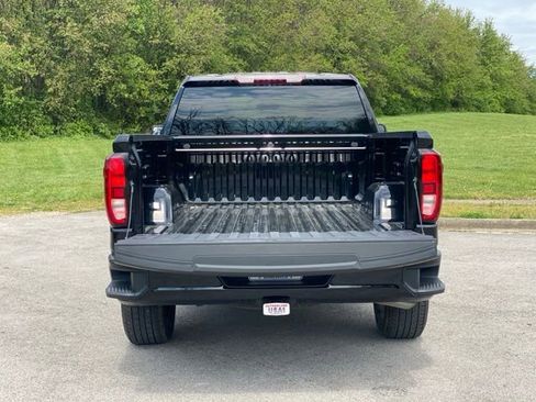 Certified 2026 GMC Sierra 1500 Elevation AWD/4WD image 15