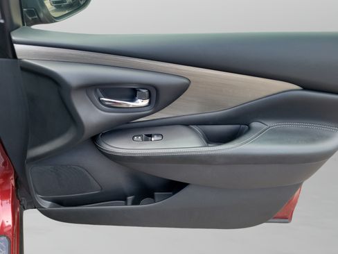 Used 2018 Nissan Murano SL w/ Moonroof Package AWD/4WD image 21