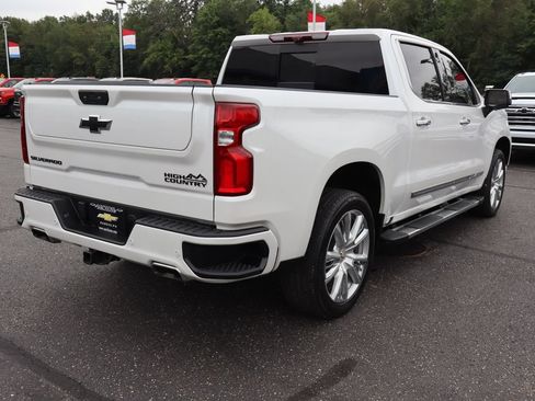 Used 2023 Chevrolet Silverado 1500 High Country w/ High Country Premium Package AWD/4WD image 33