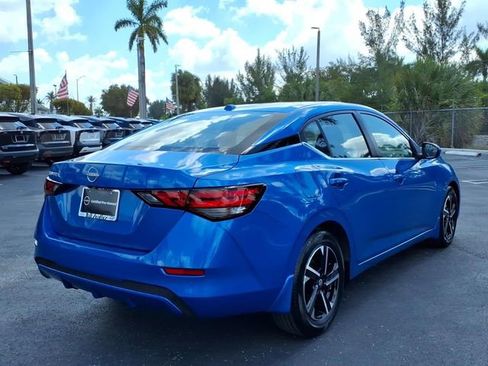 Used 2025 Nissan Sentra SV FWD image 14