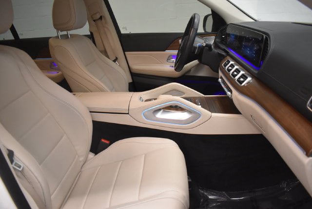 Used 2024 Mercedes-Benz GLS 450 4MATIC image 19